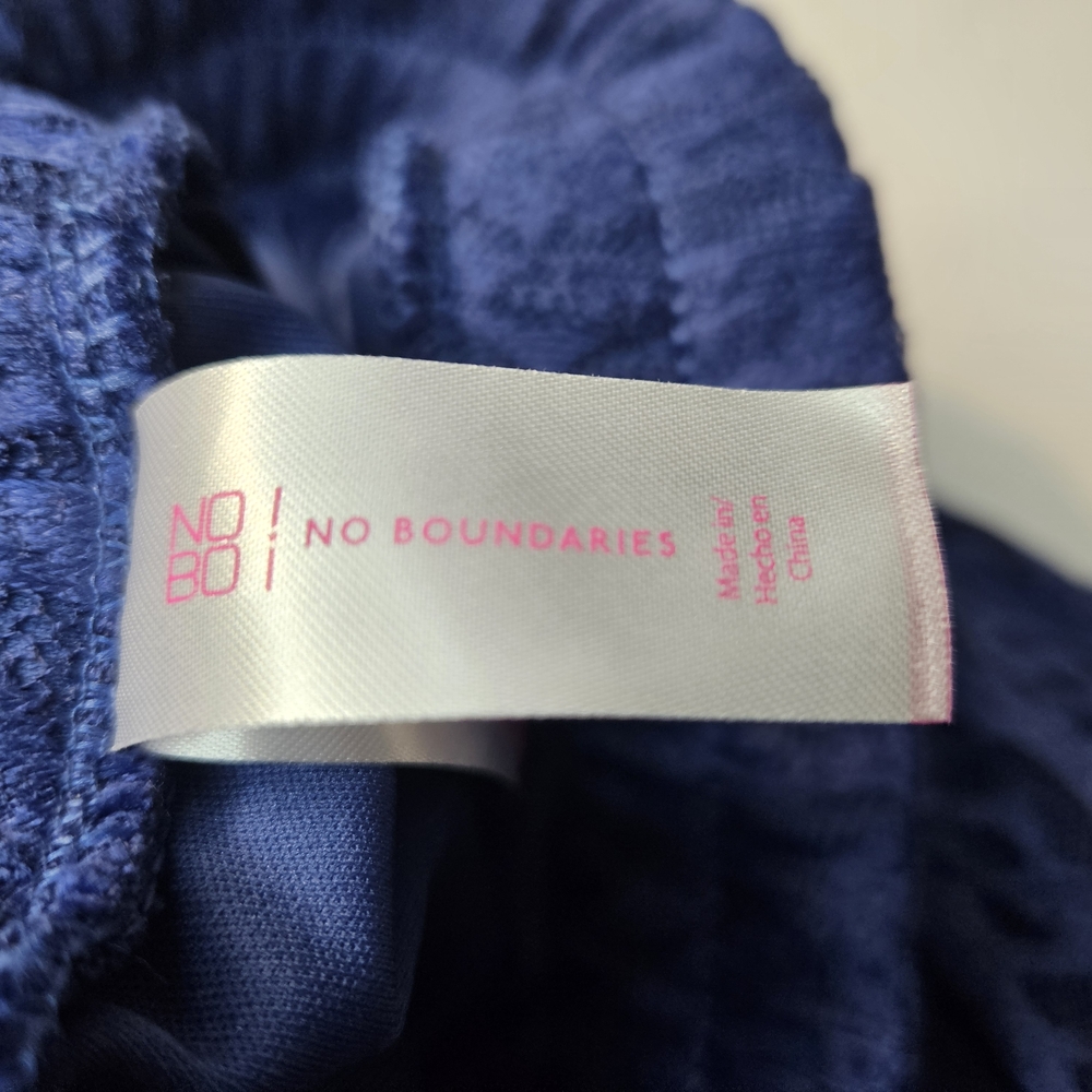 Navy Blue Skirt with Belt, Small (3/5) - Picture 6 of 11
